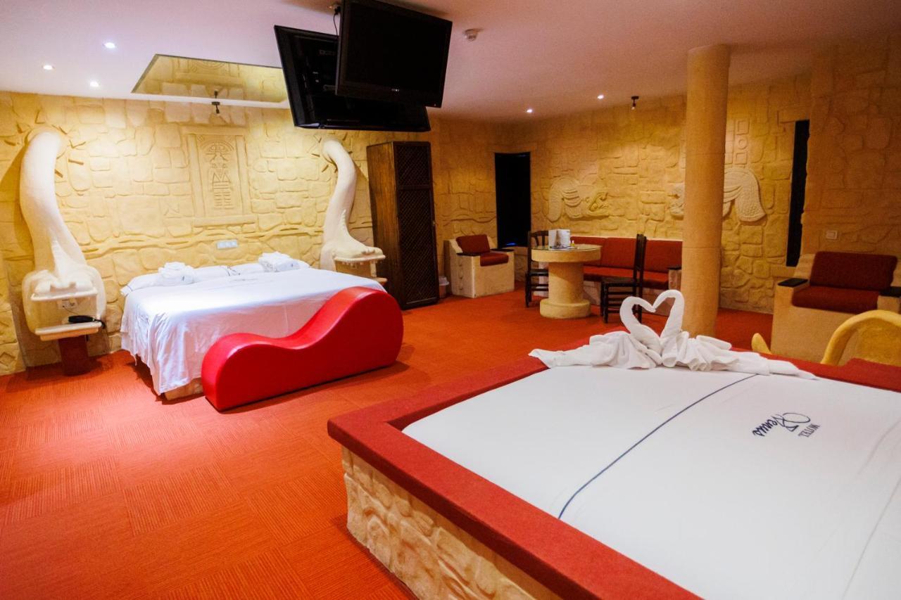 Motel Venus Valladolid Villanubla Buitenkant foto