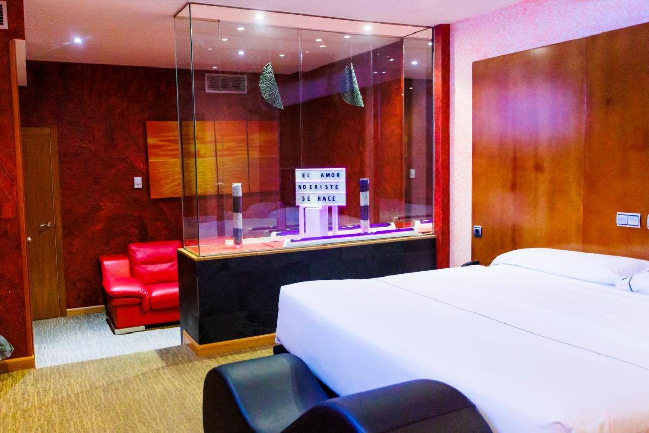 Motel Venus Valladolid Villanubla Buitenkant foto