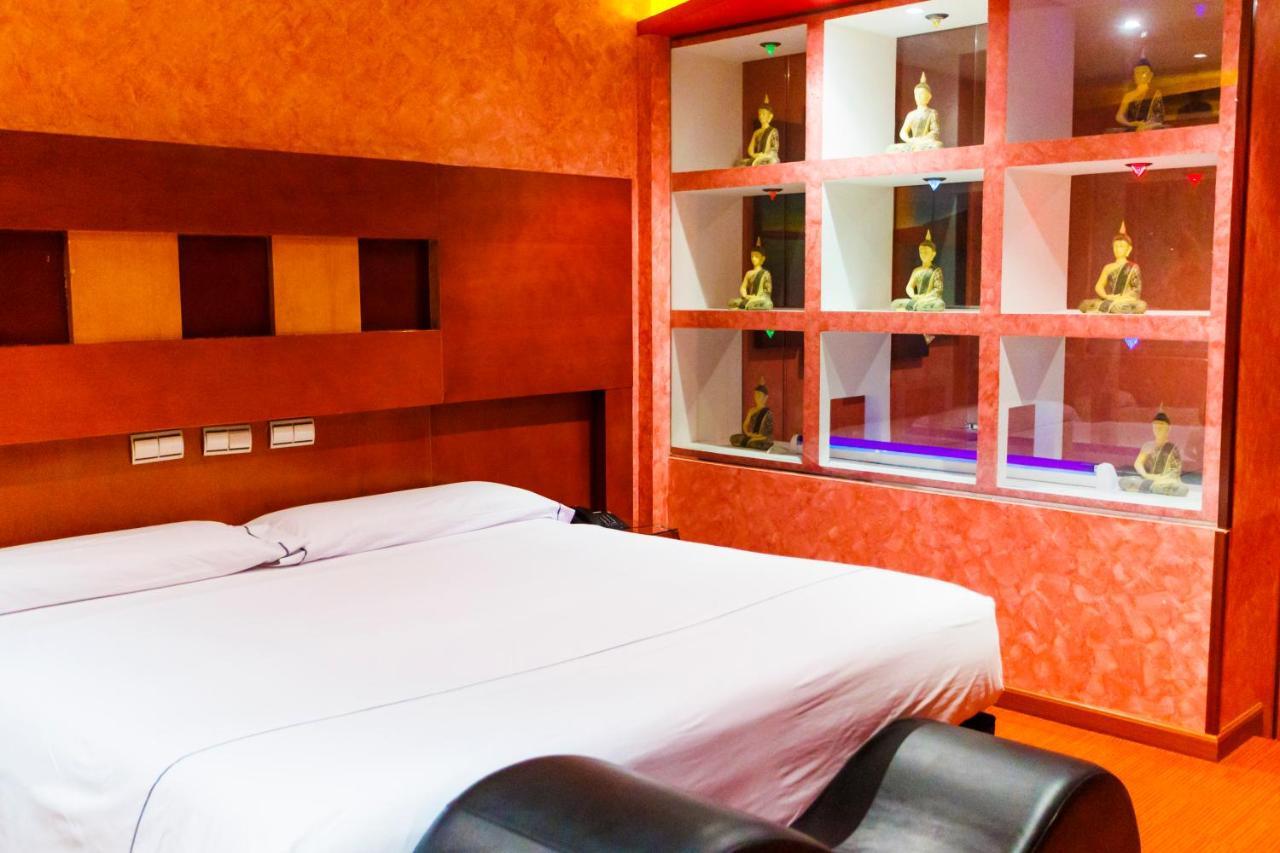 Motel Venus Valladolid Villanubla Buitenkant foto